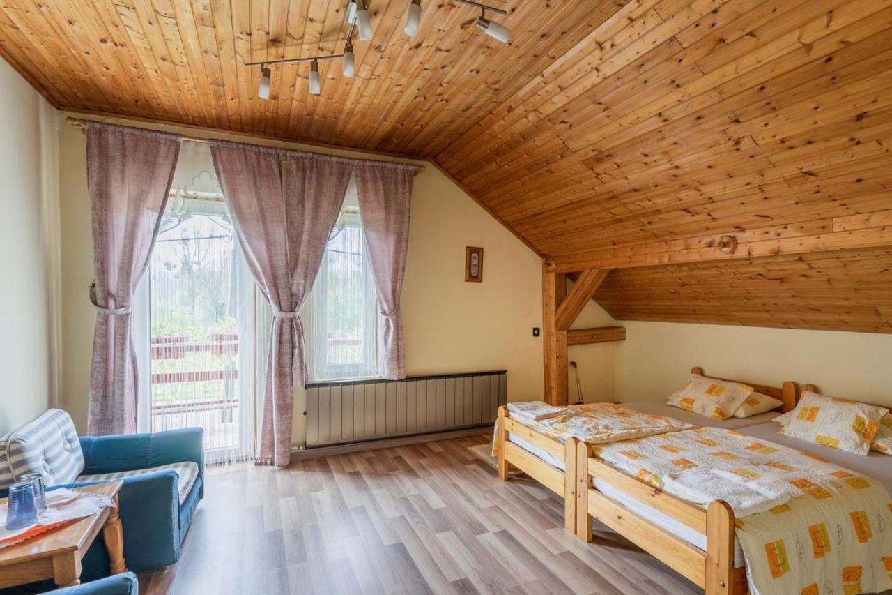 Gemenc Vendégház Hercegszanto Exterior foto